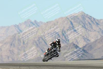 media/Dec-01-2025-Moto Forza (Mon) [[2daa91e15f]]/3-Beginner Group/Session 4 Turn 9/